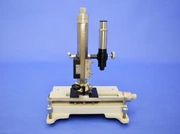 Travelling Microscope (Model TVM-02)